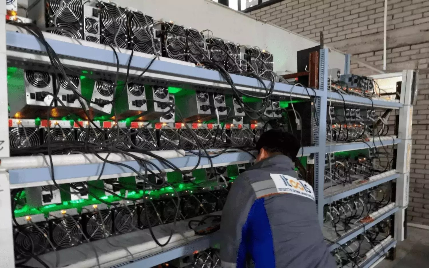 mineração-criptomoeda
