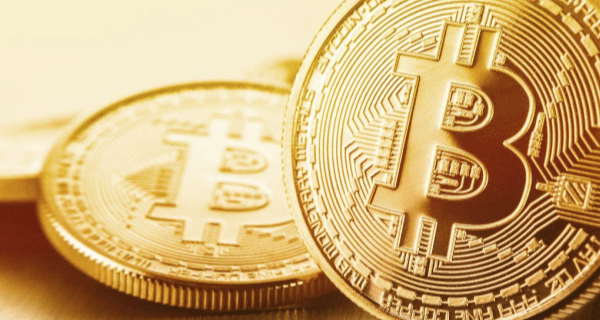 img:Quanto rendem R$ 1.000 por mês investindo em Bitcoin?