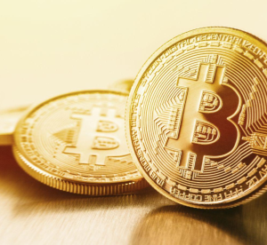 img:Quanto rendem R$ 1.000 por mês investindo em Bitcoin?